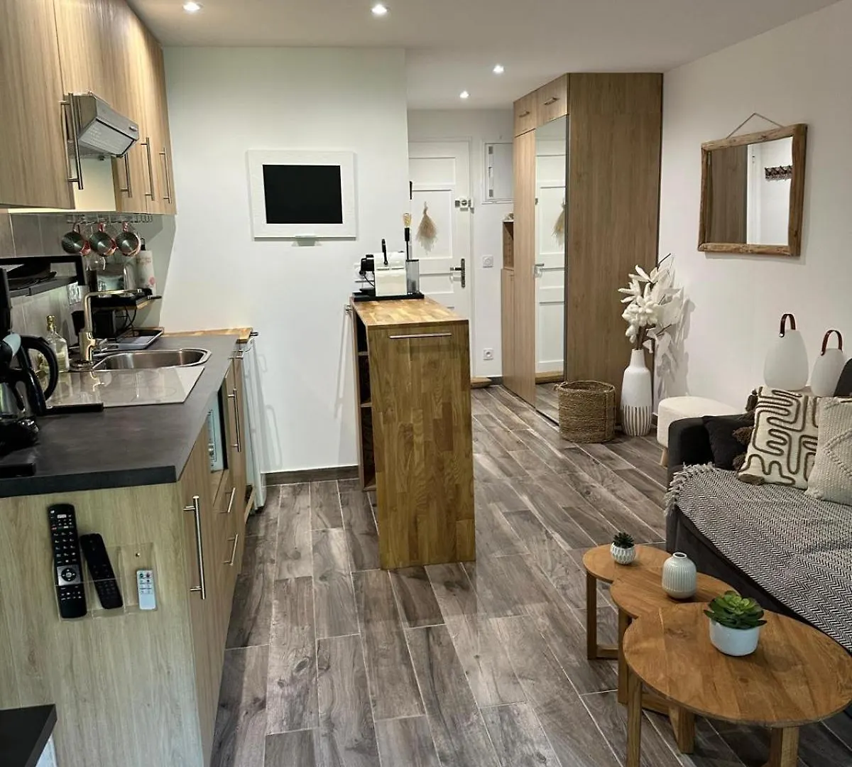 Apartment Studio 3 Etoiles - Parking - Wifi - Clim - Piscine Roquebrune-sur-Argens