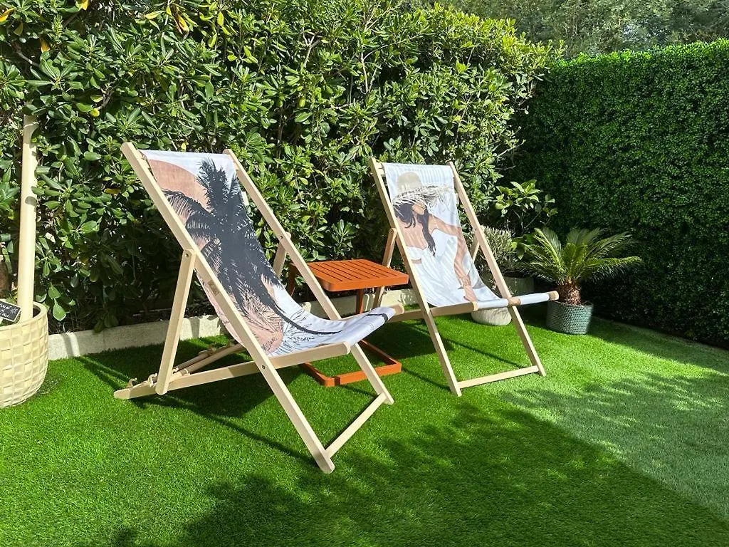 Studio 3 Etoiles - Parking - Wifi - Clim - Piscine Roquebrune-sur-Argens 0*,  France